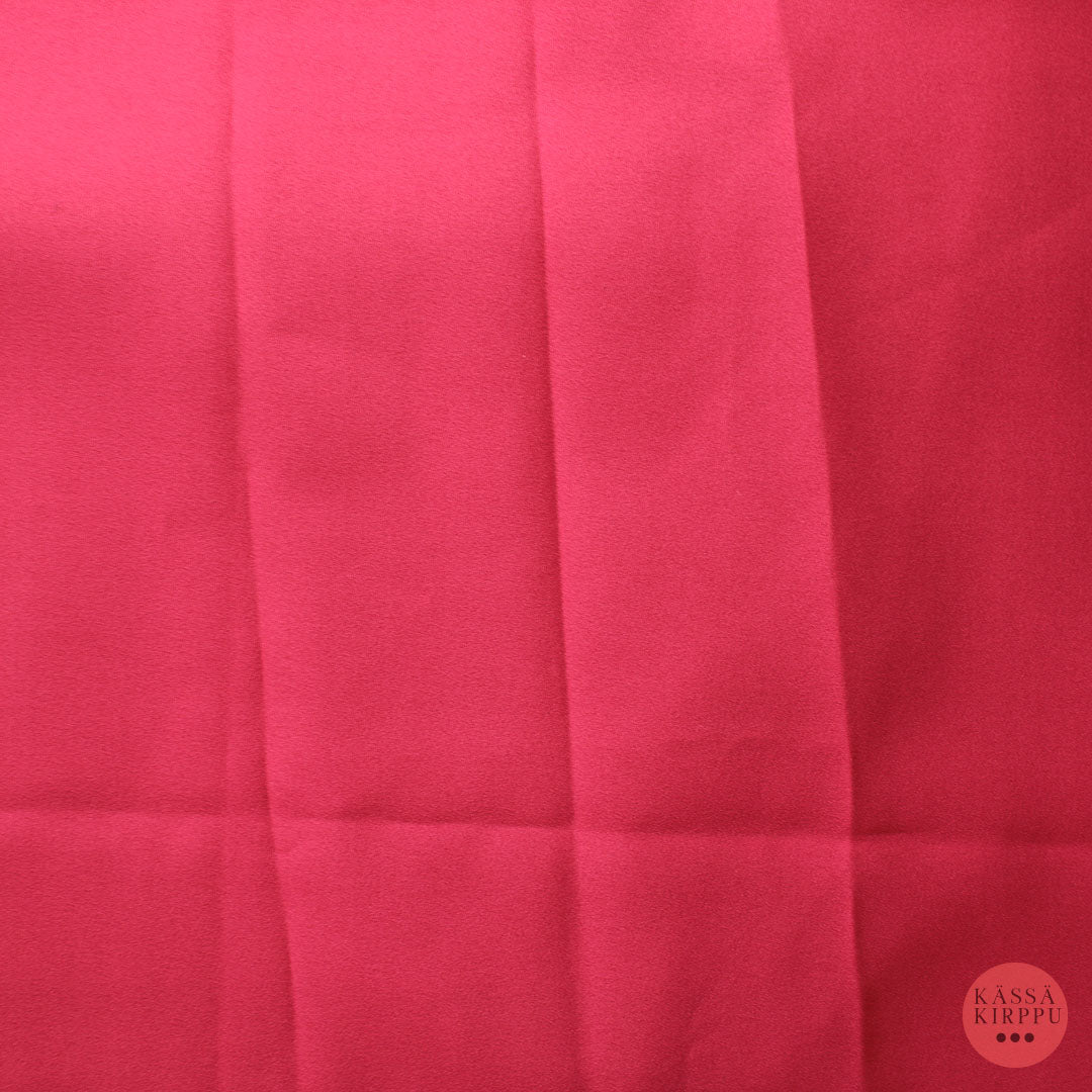 Murrettu punainen tekokuitu - Pala