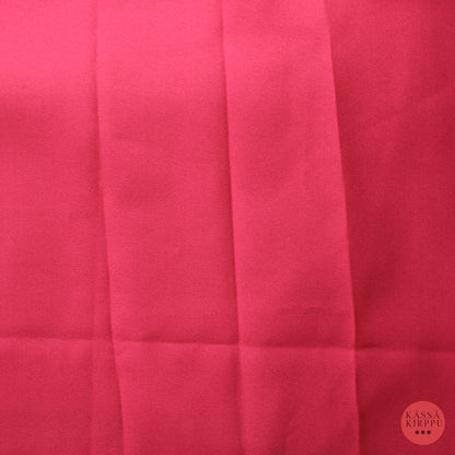 Murrettu punainen tekokuitu - Pala