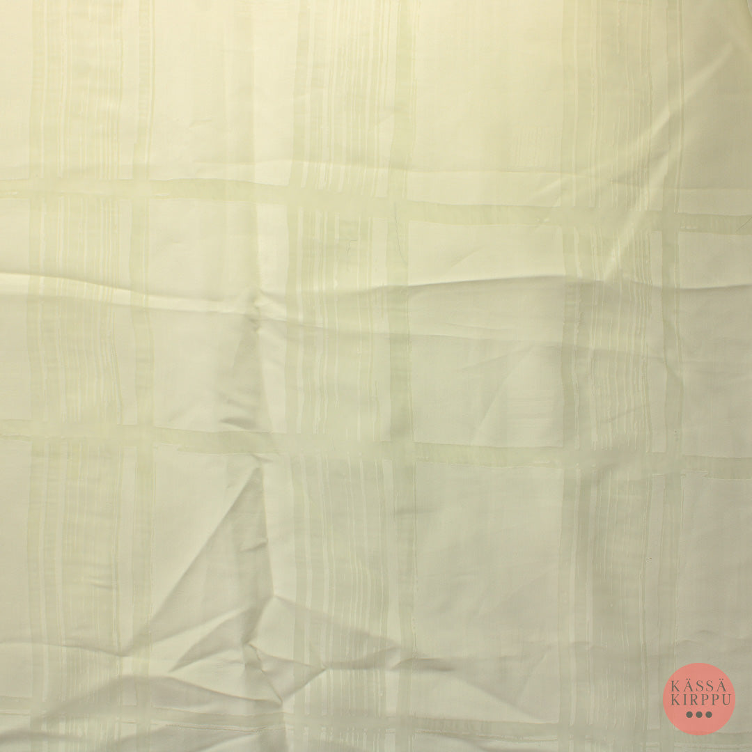 Valkoinen ruudullinen Valoverhokangas - Pala