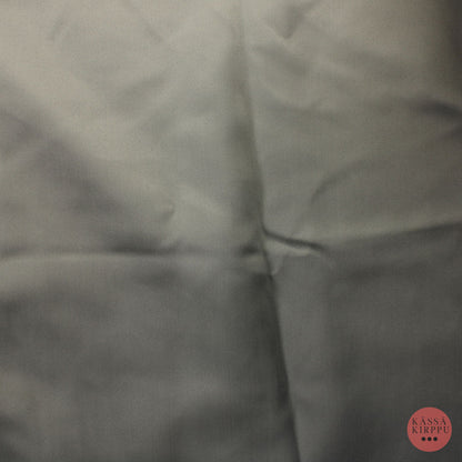 Tummanharmaa Pimennysverhokangas - Pala