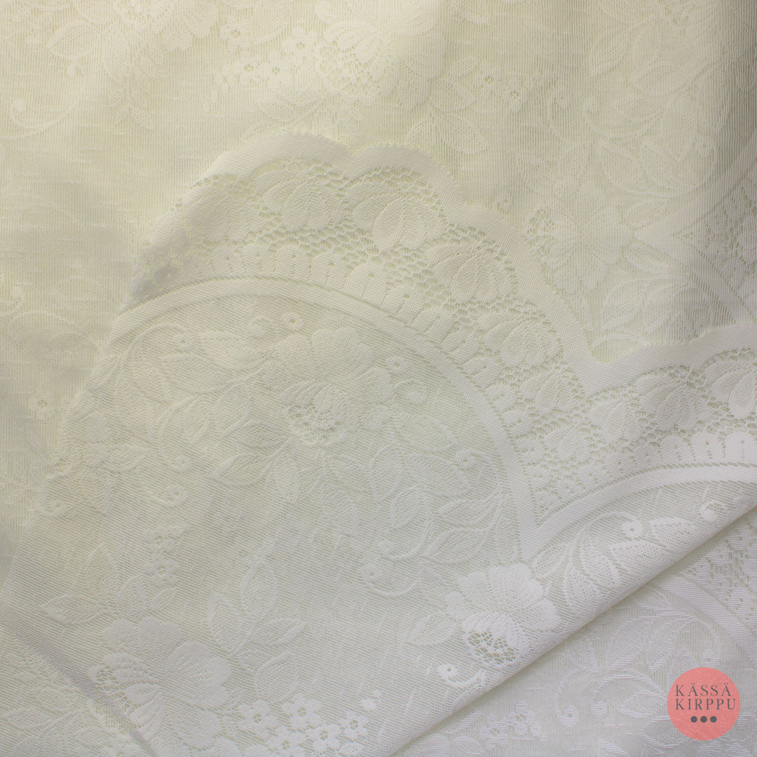 Valkoinen Pitsikangas - Pala