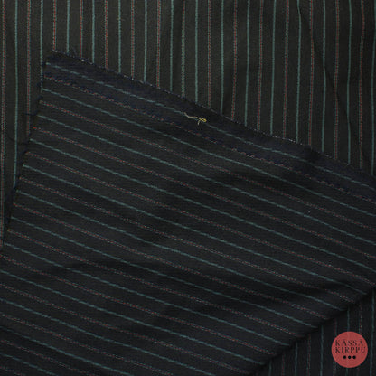 Tummanharmaa pystyraitainen Sisustuskangas - Pala