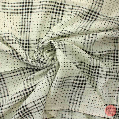 Mustavalkoinen ruudullinen Vaatetuskangas - Pala