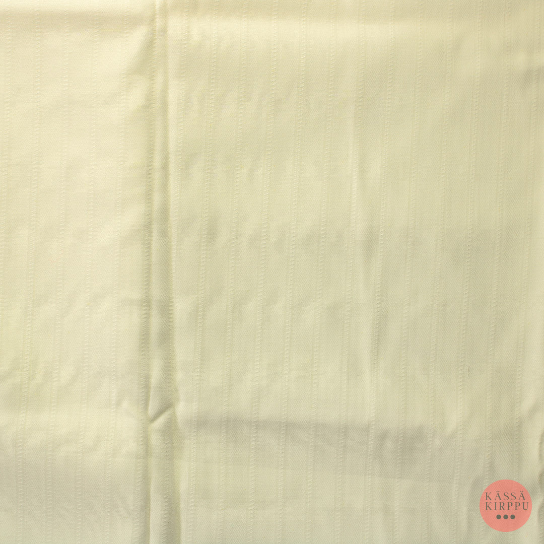 Luonnonvalkoinen Vaatetuskangas - Pala