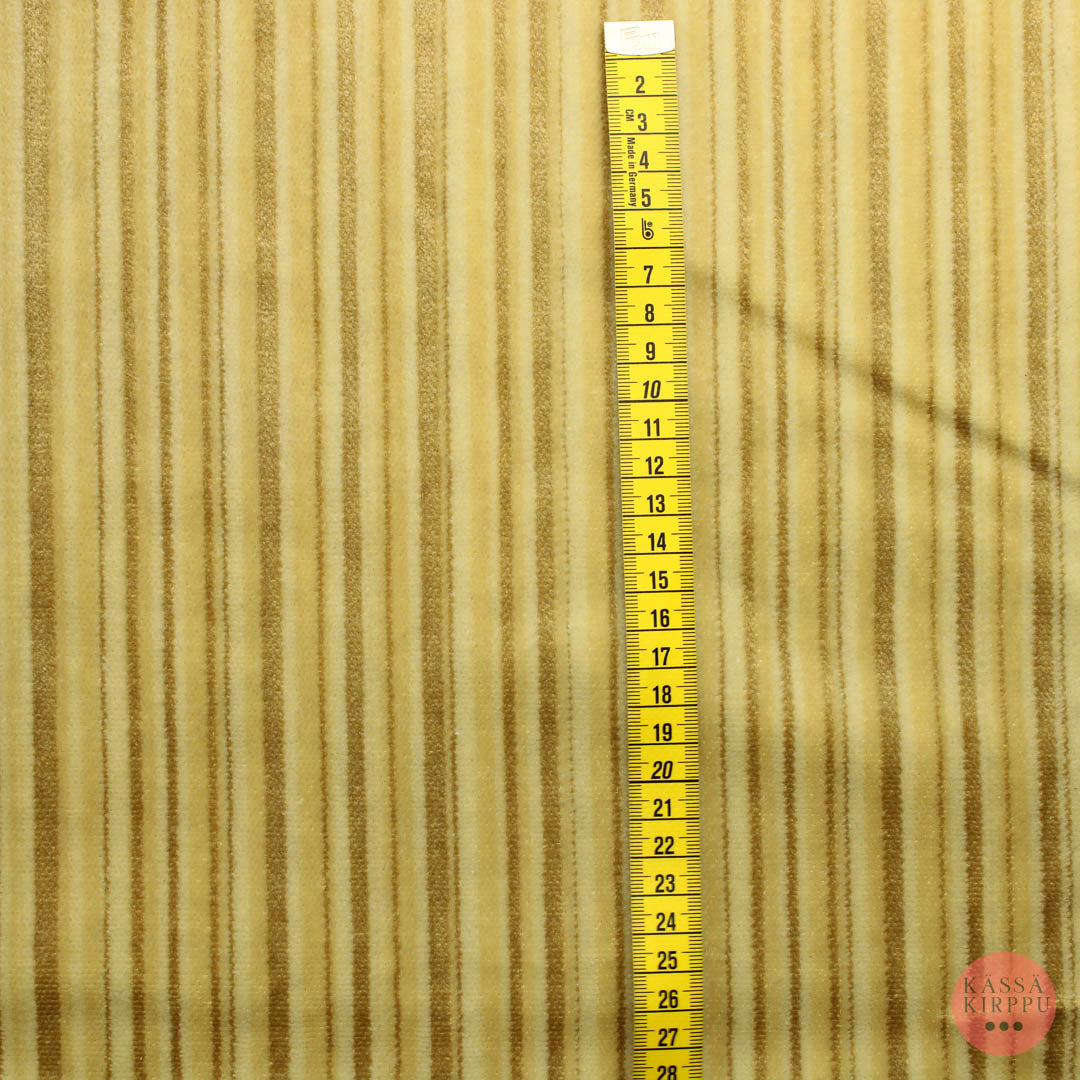 Raidallinen Sisustussametti - Pala