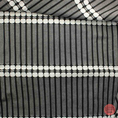 Mustavalkoinen Verhokangas - Pala