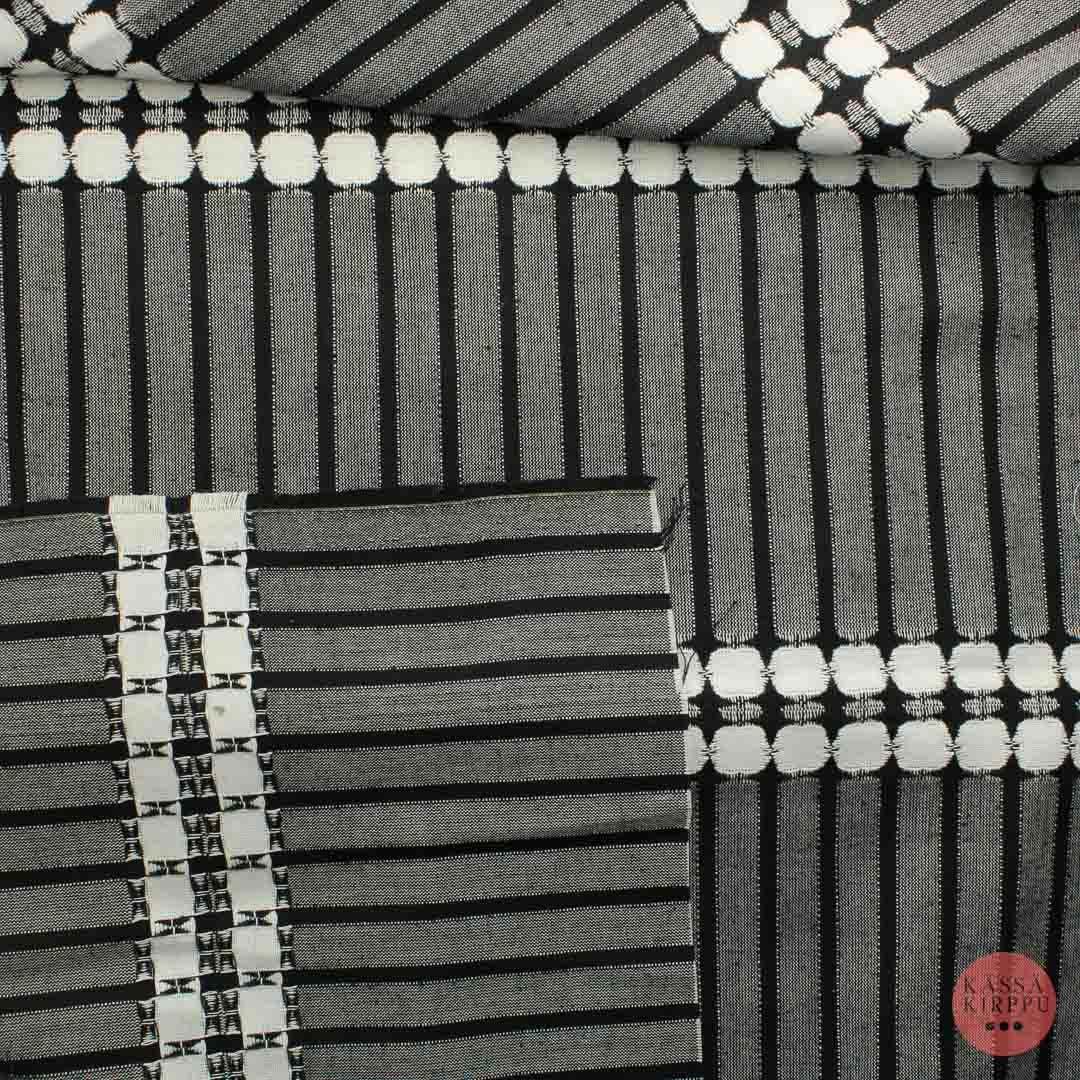 Mustavalkoinen Verhokangas - Pala