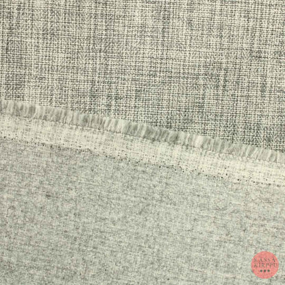 Harmaata ja Luonnonvalkoista Sisustuskangas - Pala