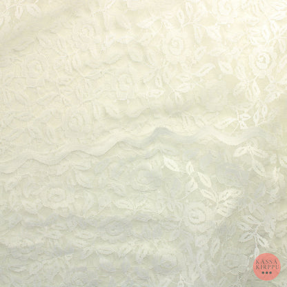 Valkoinen Pitsikangas - Pala