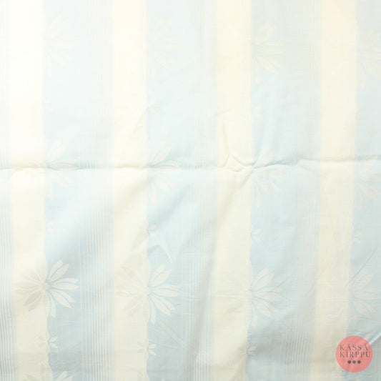 Light blue-white floral patterned cotton - Piece