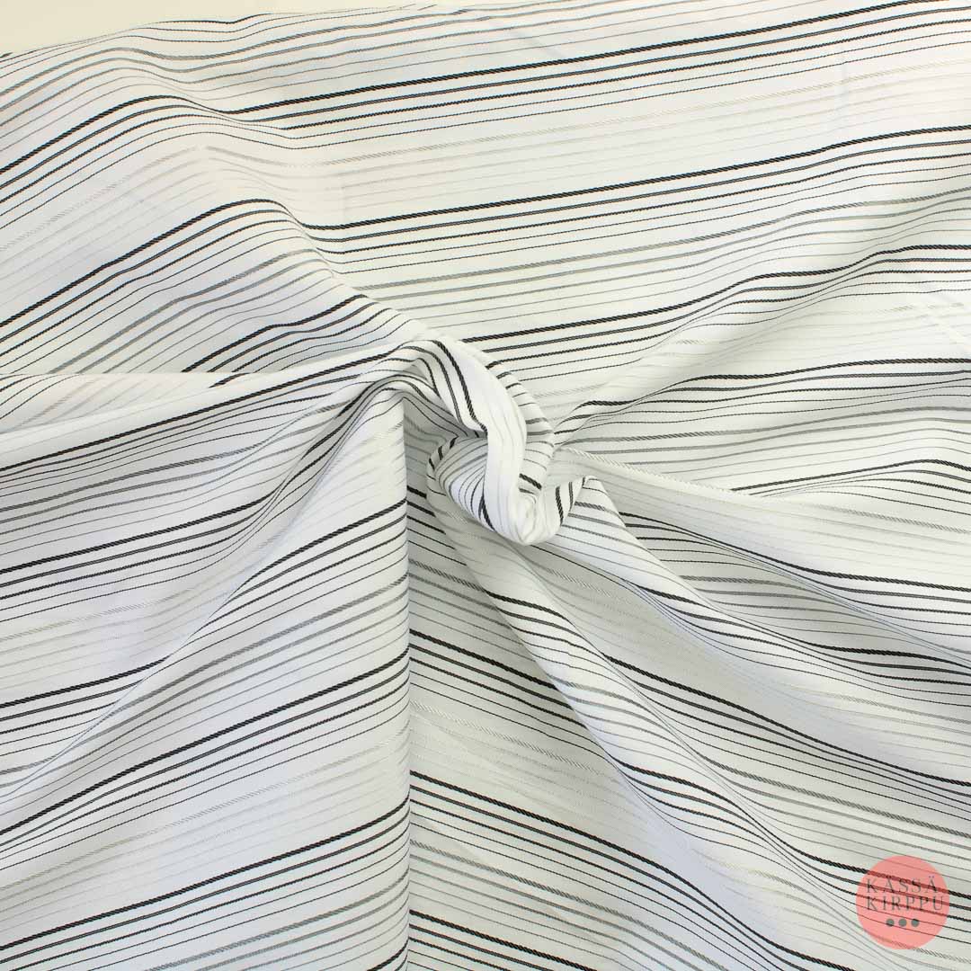 Voglia vaakaraitainen joustava musta-valkoinen Puuvillasekoite - Mittamyynti