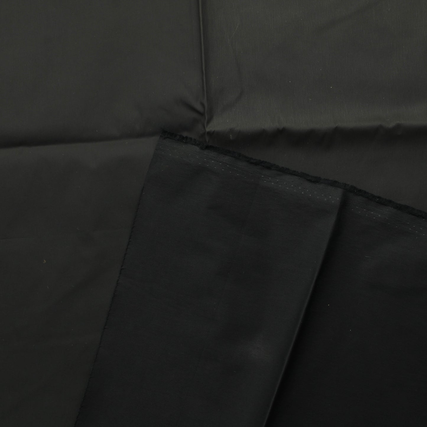 Voglia Musta Ulkovaatetuskangas - Pala