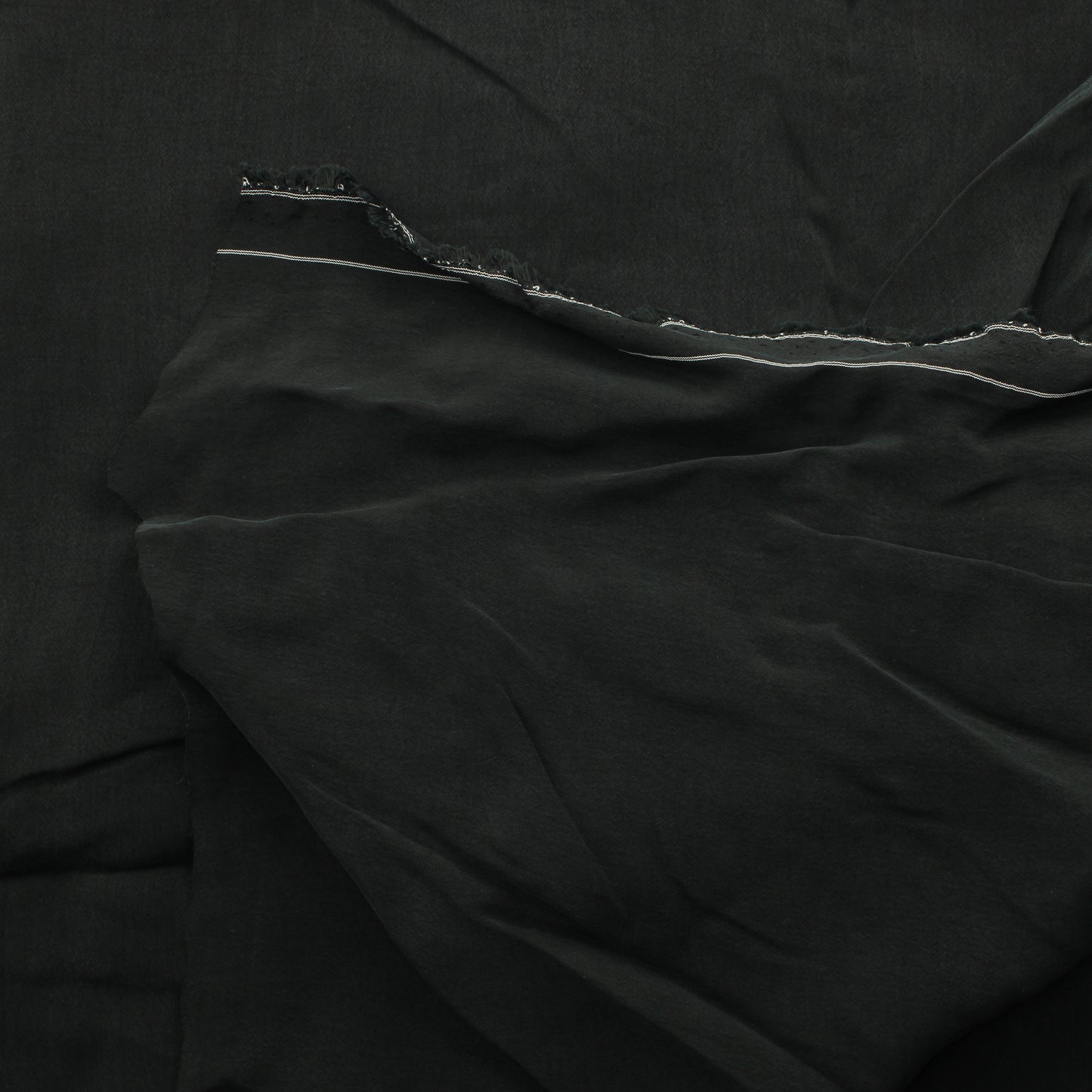 Voglia Hohtava mustahko Vaatetuskangas - Pala