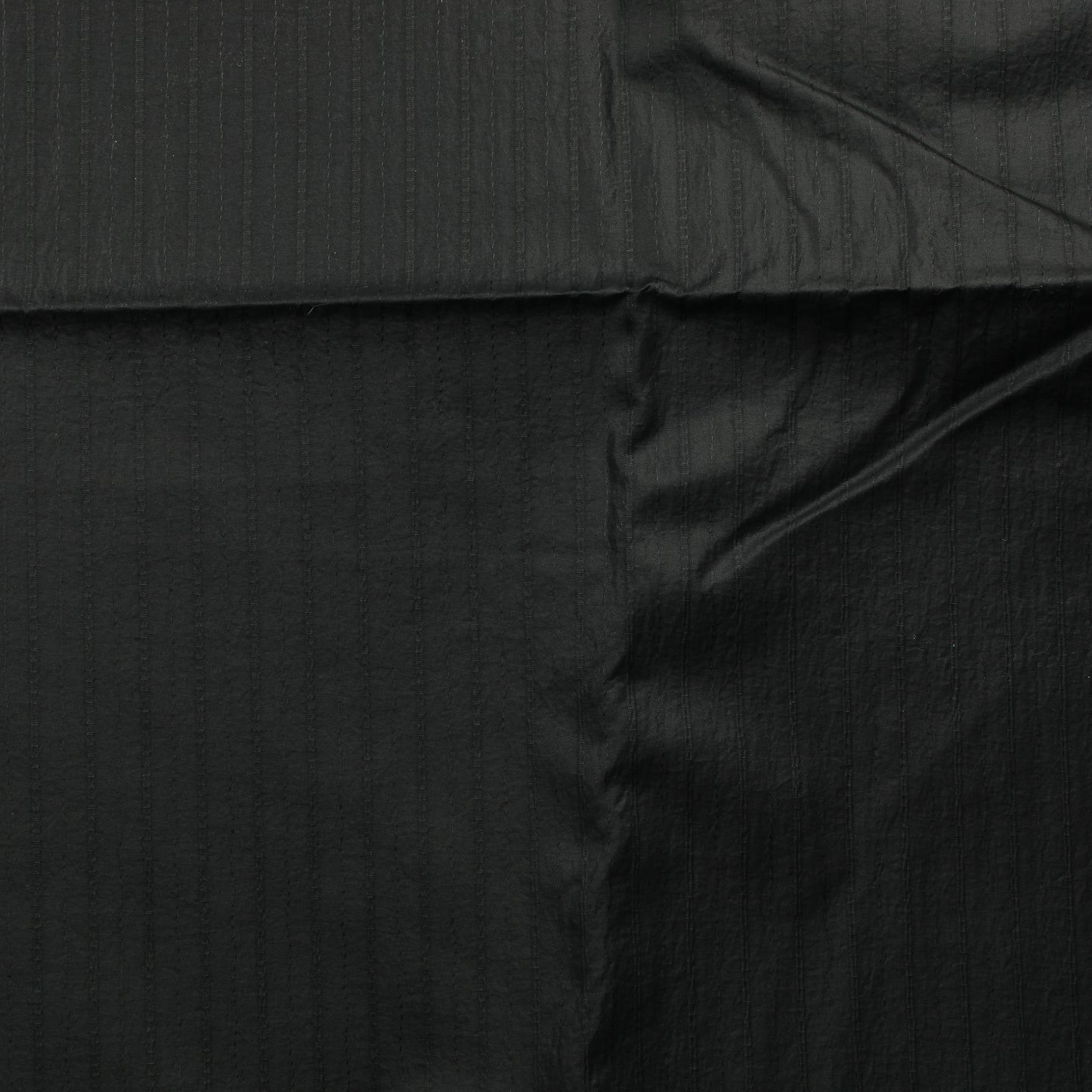 Voglia Musta Pystyraitainen Vaatetuskangas - Pala