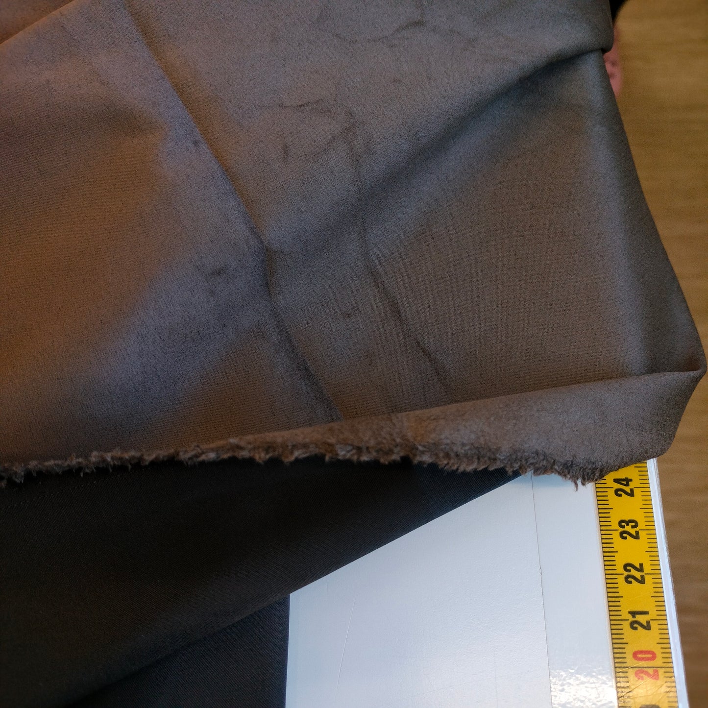 Voglia Ruskea Mokkapintainen Vaatetuskangas - Pala