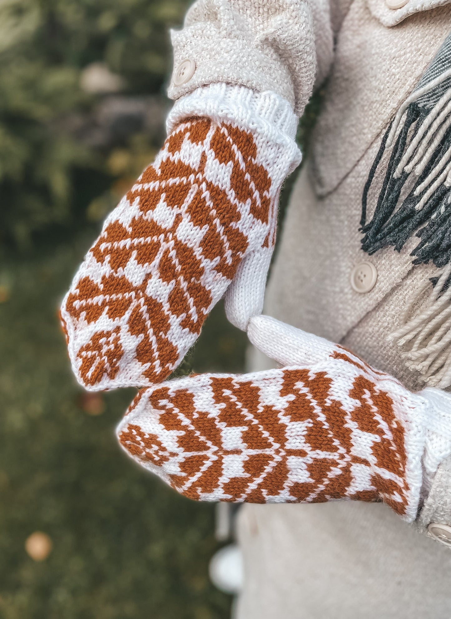 Oak - Gloves - Knitting instructions
